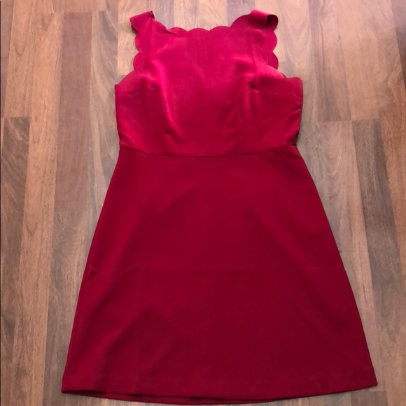 LOFT Dresses & Skirts - Red Scallop Dress Size 8P